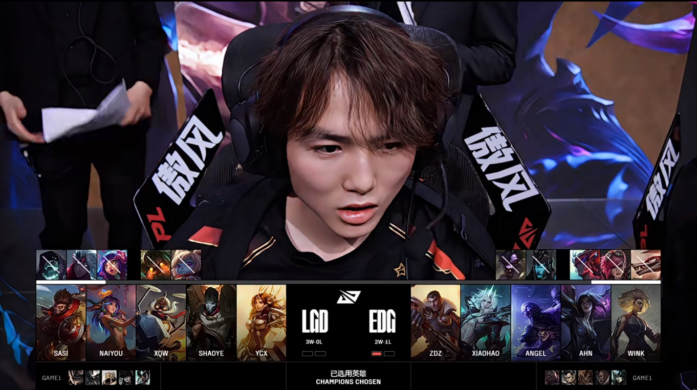 LGD碾压T1,Tarzan线上压制力十足焦点之战淘汰赛,点燃全场激情 LGD碾压T1,Tarzan线上压制力十足焦点之战淘汰赛,点燃全场激情