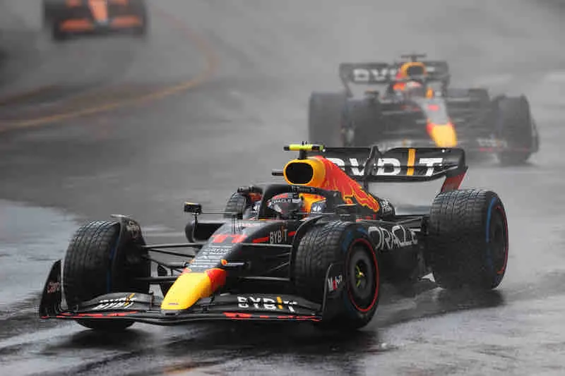 世俱杯直播-索伯车队绝杀威廉姆斯，佩雷兹统治全场的简单介绍