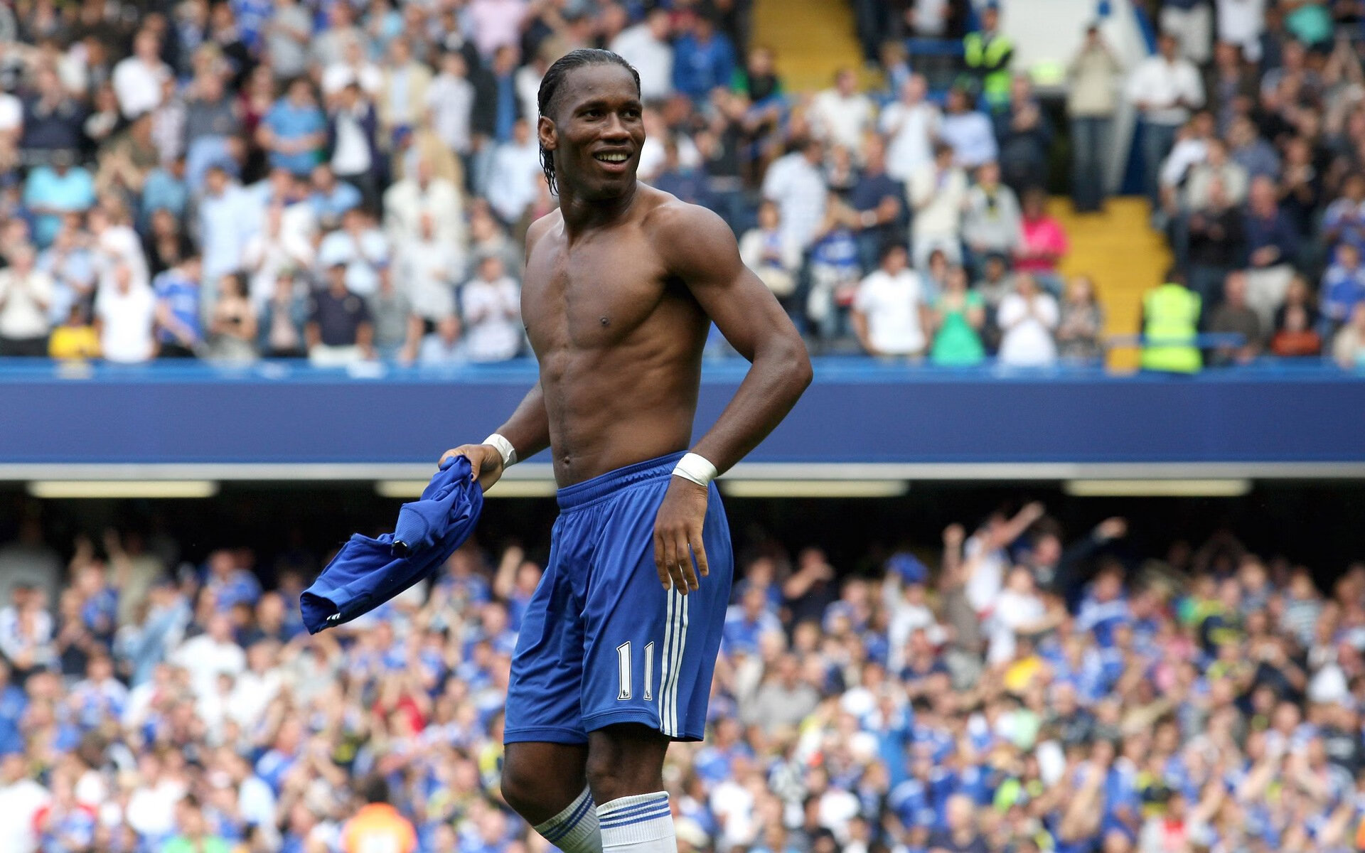 世俱杯官网-拉什福德末节天神下凡，皇马生死战逆转尼斯惊险晋级